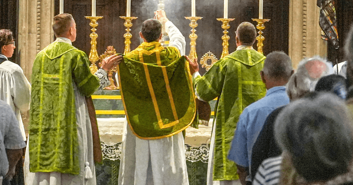 Wisconsin priest criticised after describing Latin Mass as ‘a step backward’
