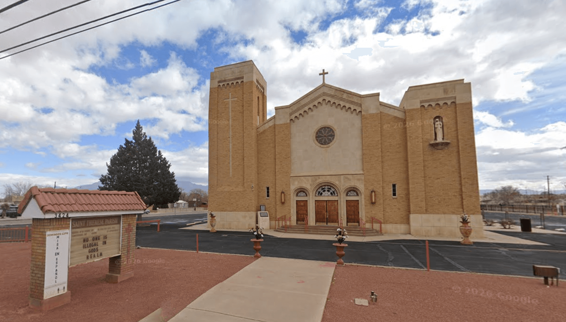 Religious leaders call for unity after gun incident at Albuquerque parish