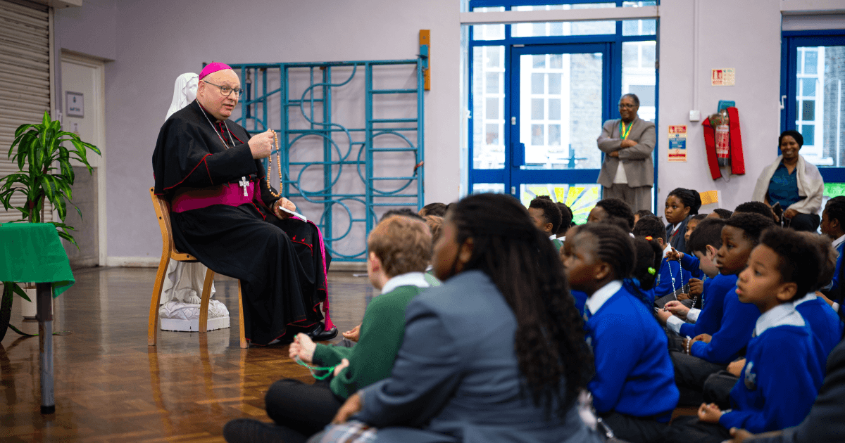 More than 9,000 Southwark pupils pray rosary for Pope Leo’s recovery
