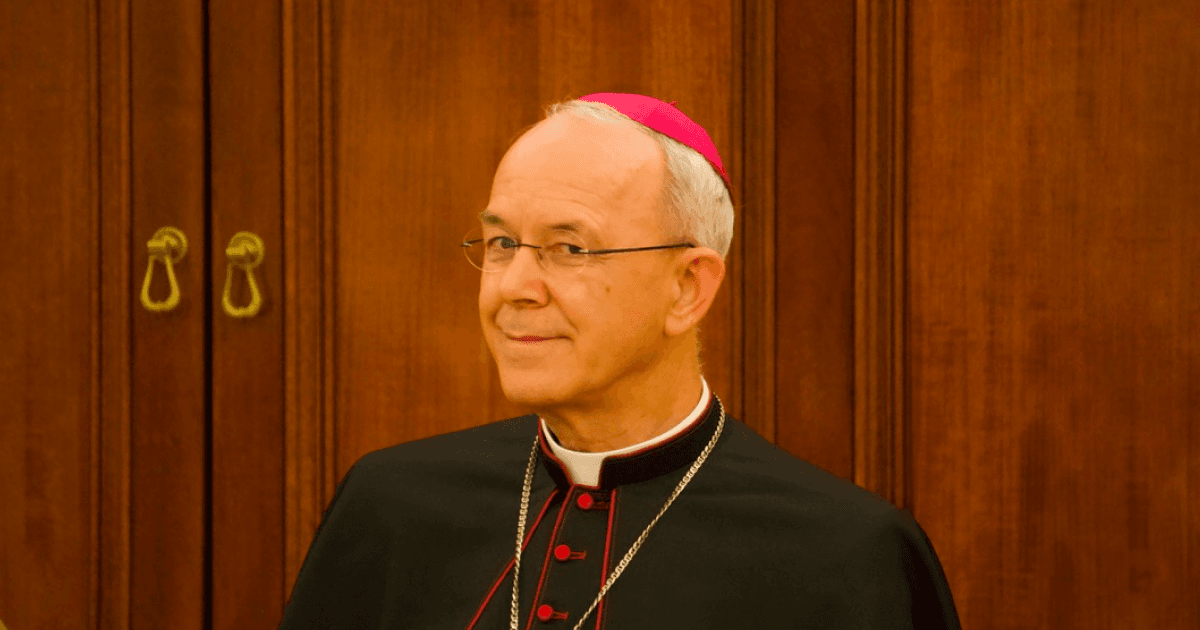 EXCLUSIVE: Bishop Schneider says SSPX’s activity a ‘work of Divine Providence’ for Holy See