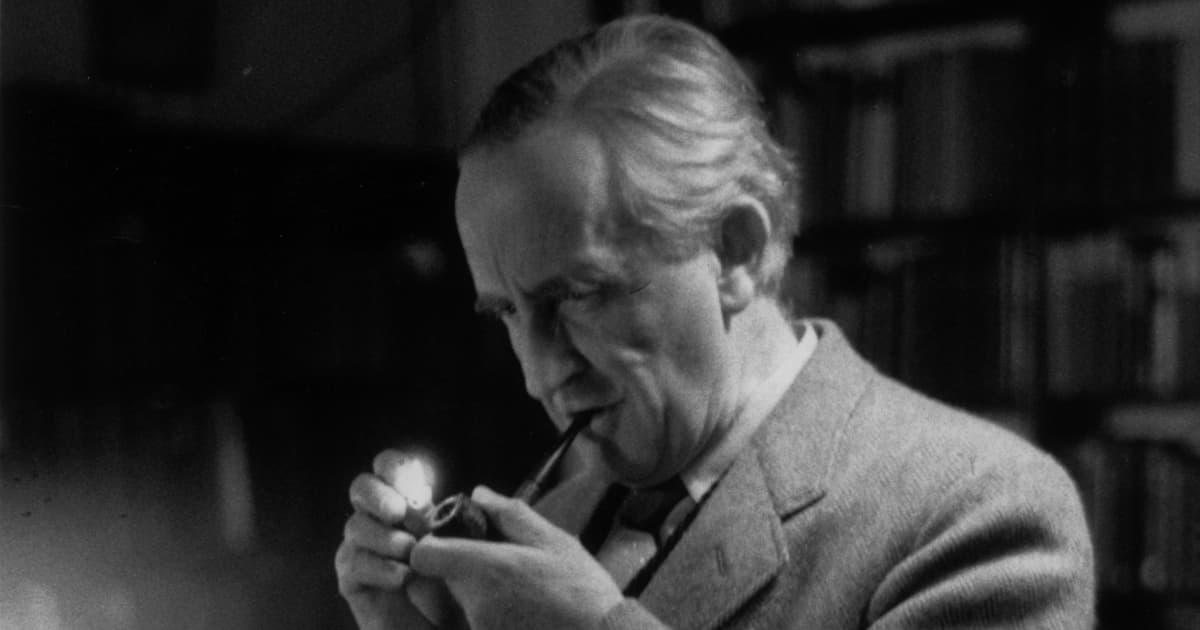 Sacramental imagination and the recovery of enchantment