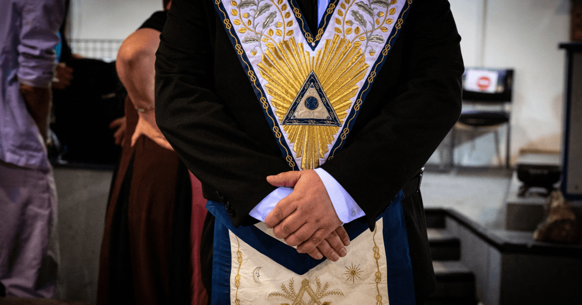 Bishop Schneider: Freemasonry is a root of the post-conciliar crisis